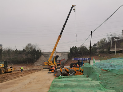 阳城县人大副主任一行到阳高泉至张峰道路工程PPP项目调研